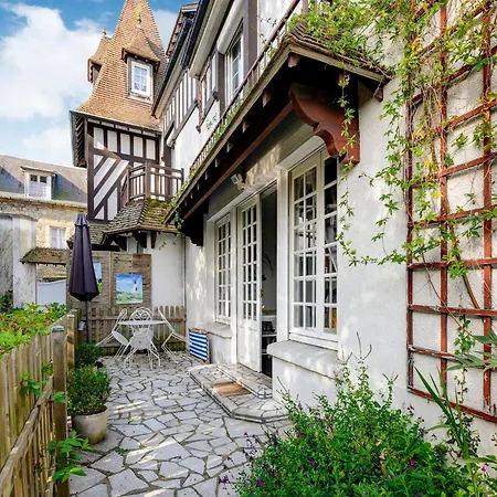 Romantic Escape In Normandy * Isigny-sur-Mer