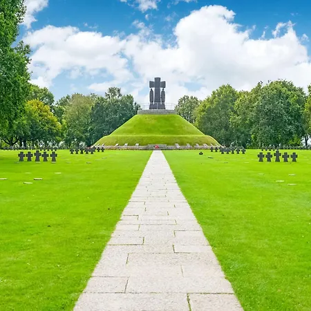 Romantic Escape In Normandy *