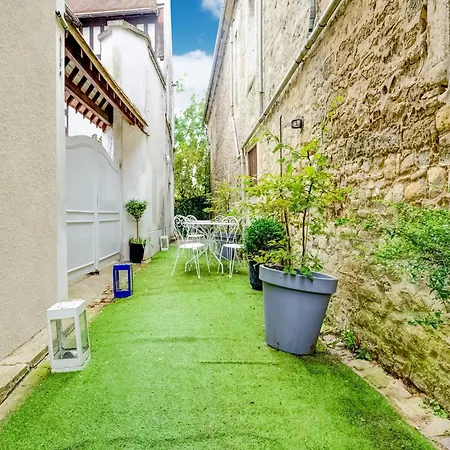 Romantic Escape In Normandy